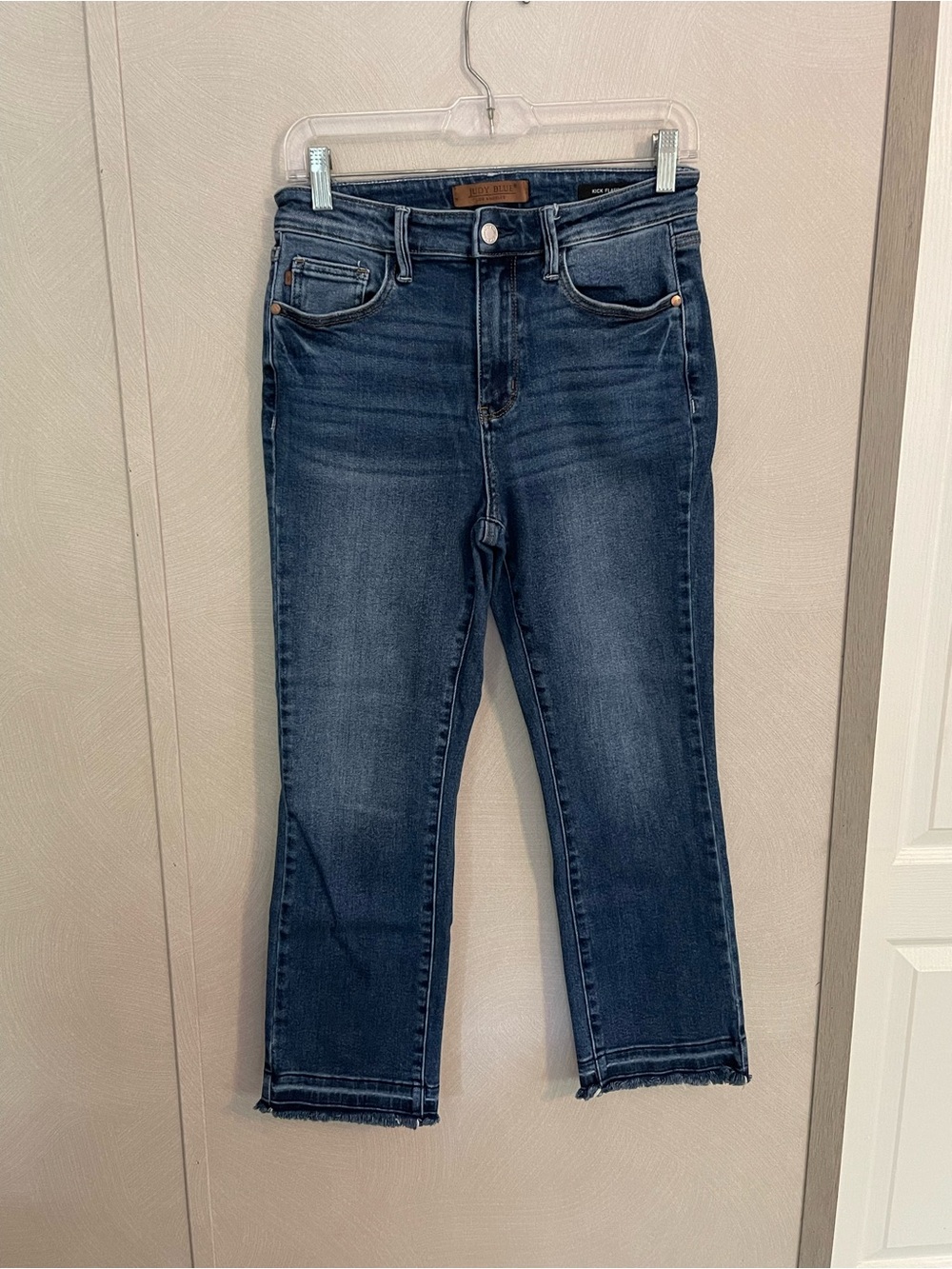 Judy Blue Kick Flare Jeans - Size 5/27 - Mid Rise Cropped Frayed Hem